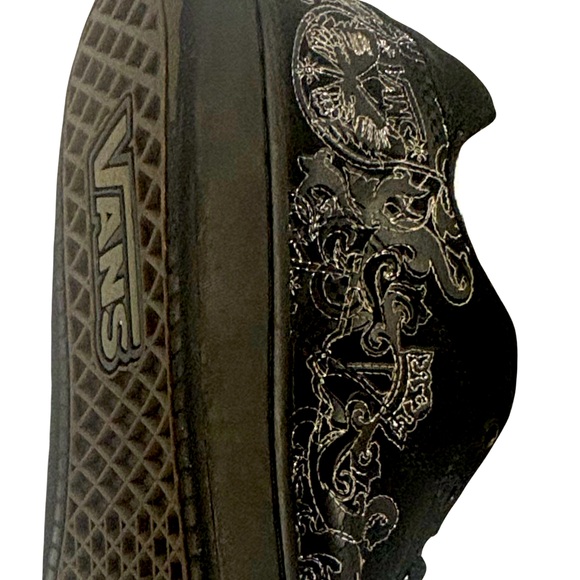 Vans Excellent Condition Black Silver Detailing Leather Upper Women’s Size 9 - Picture 11 of 13